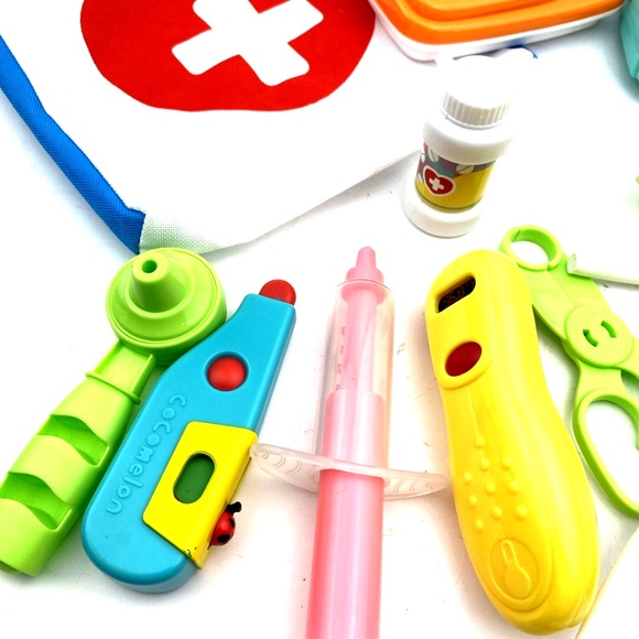 Doctor Kit Toy Playset 11pc Set Sounds Children Kids Hospital Care Carry Bag - Picture 2 of 8